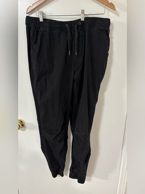 Indigo Men's Black Cargo Jogger Pants